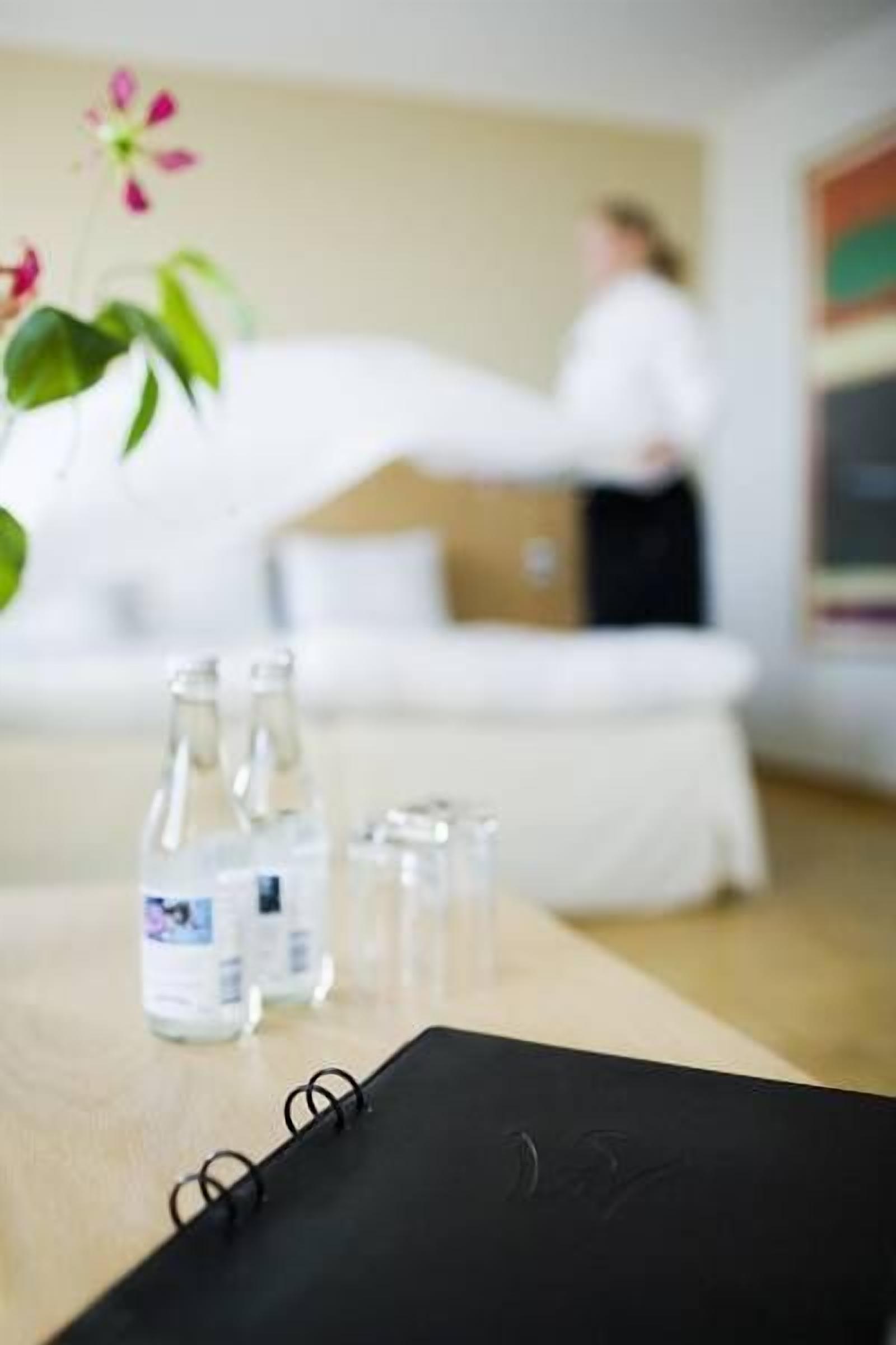 1 bedroom, in-room safe, desk, blackout curtains