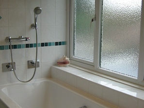 Double Room, Ensuite (with separate Shower-Sav) | Bathroom