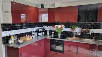 Apartment, Ensuite, Garden View | Miscellaneous