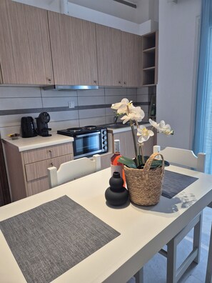 Classic Apartment, 1 Bedroom | Egyptian cotton sheets, premium bedding, in-room safe, desk - Varmy (Ierapetra)