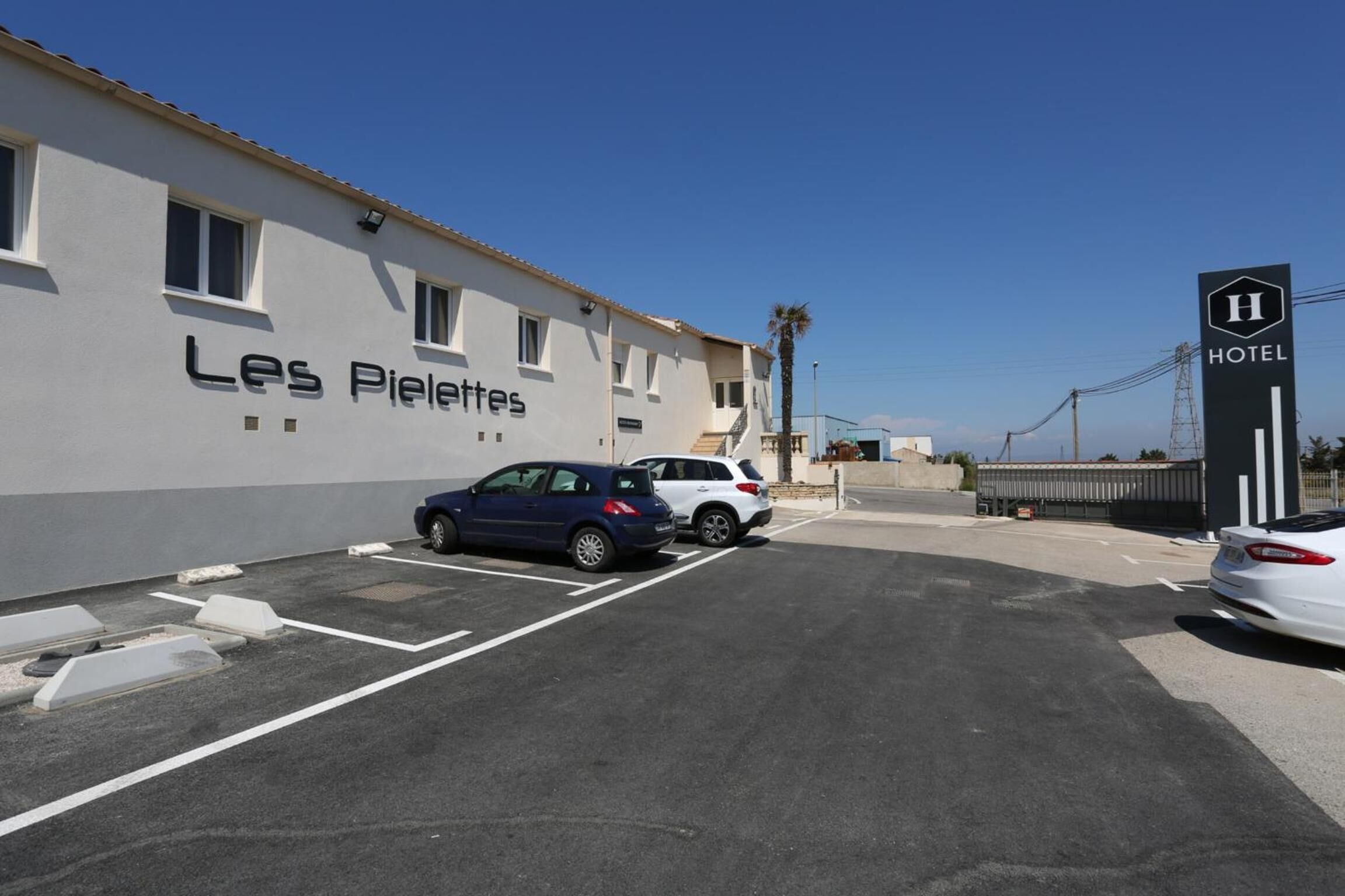 Parking gratuit