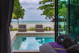 Deluxe Seaview Pool Access | Kameruitzicht