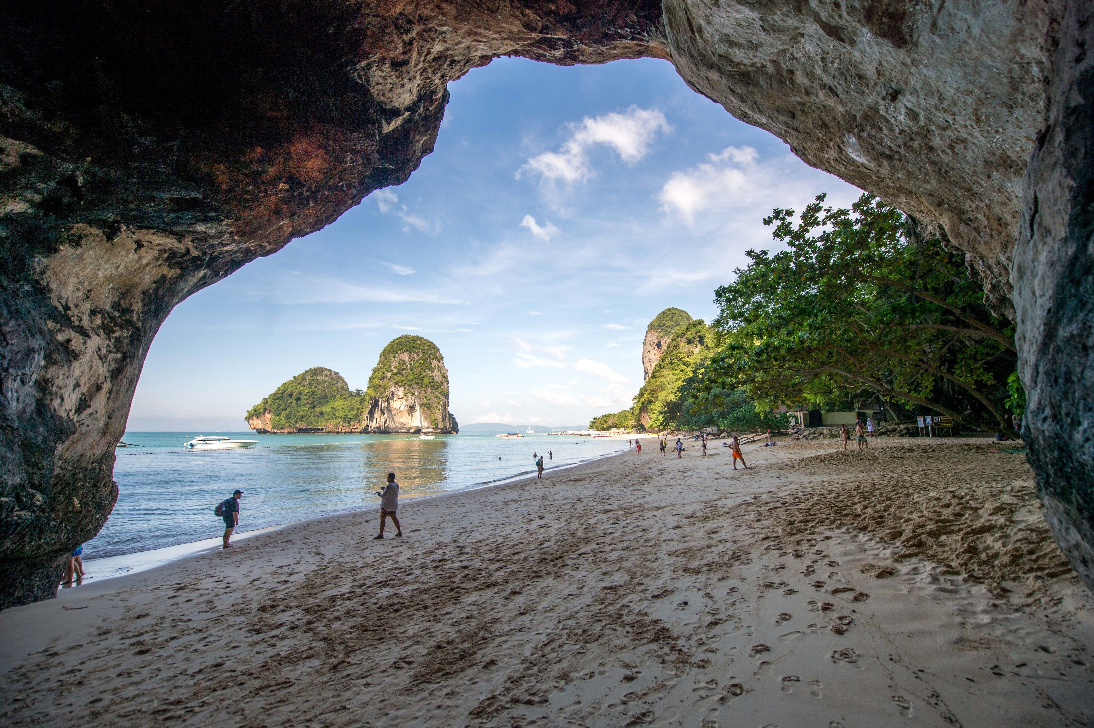 الإطلالة من المنشأة