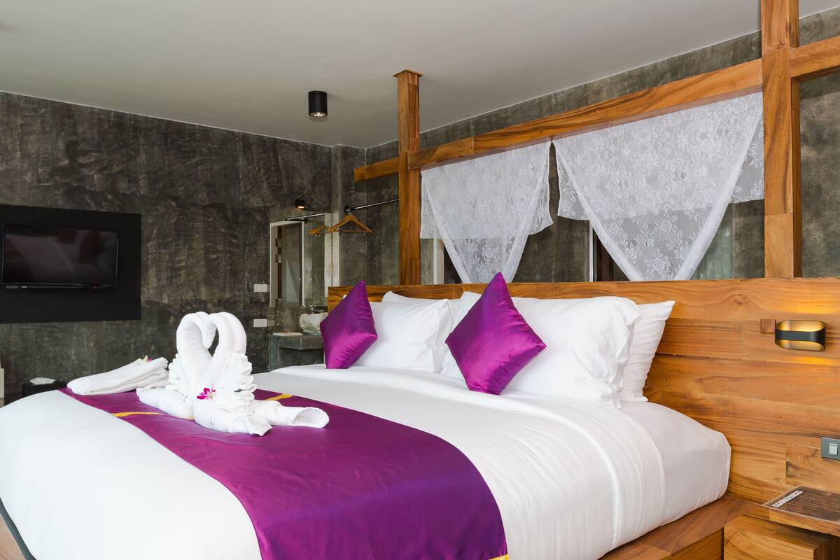 Grand Deluxe Sea View