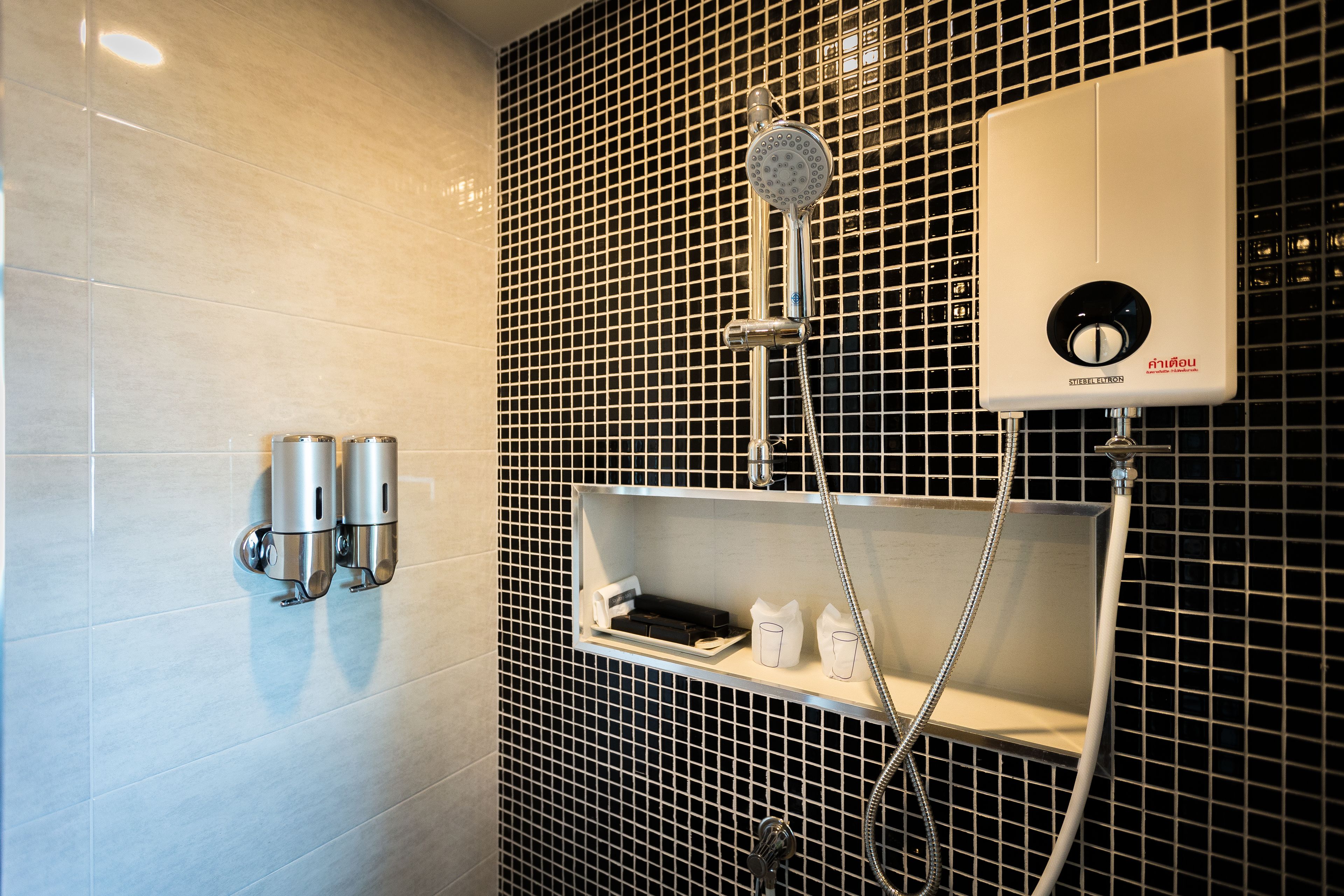 grand deluxe sea view | bathroom shower