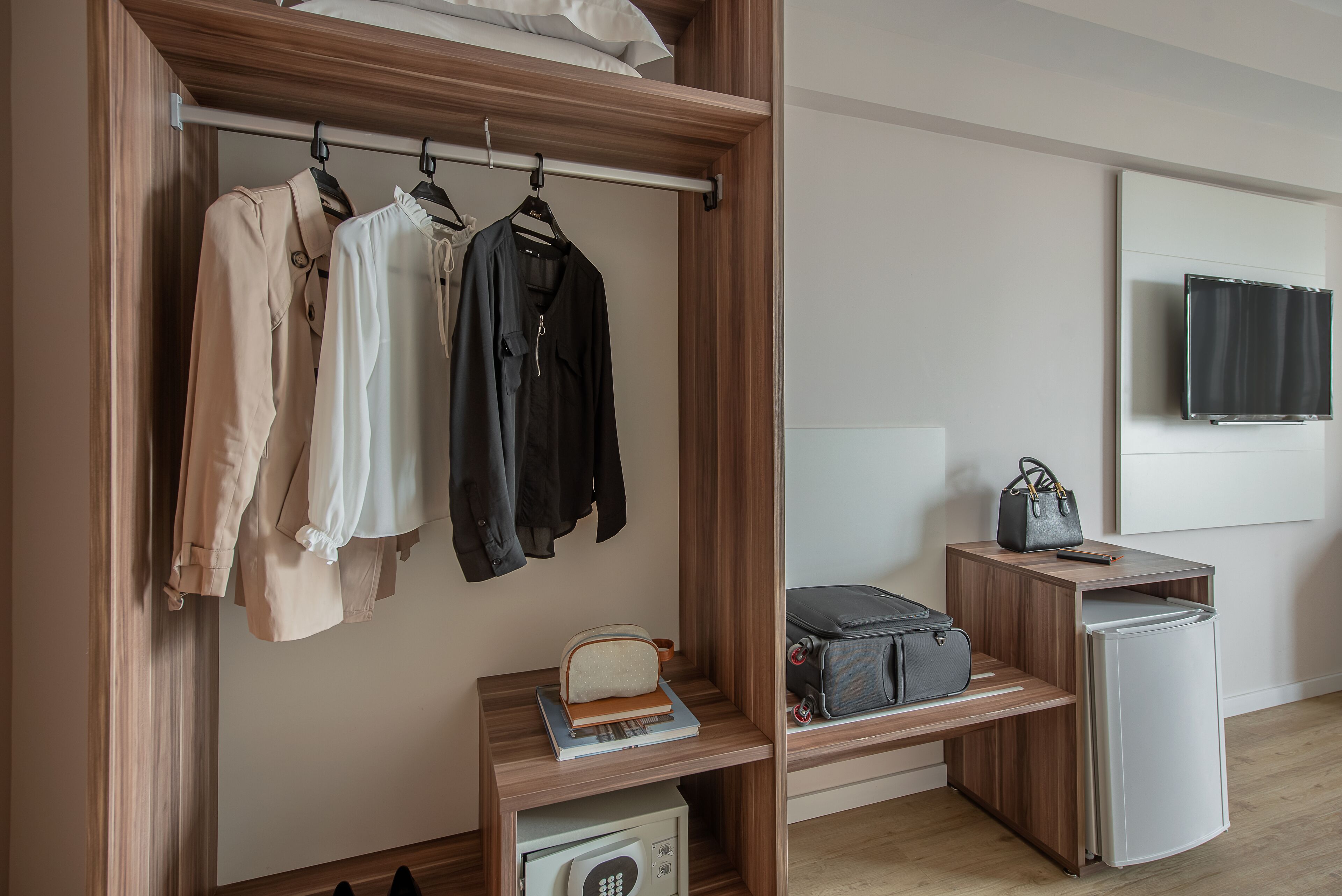 superior double room | minibar, in-room safe, desk, blackout curtains