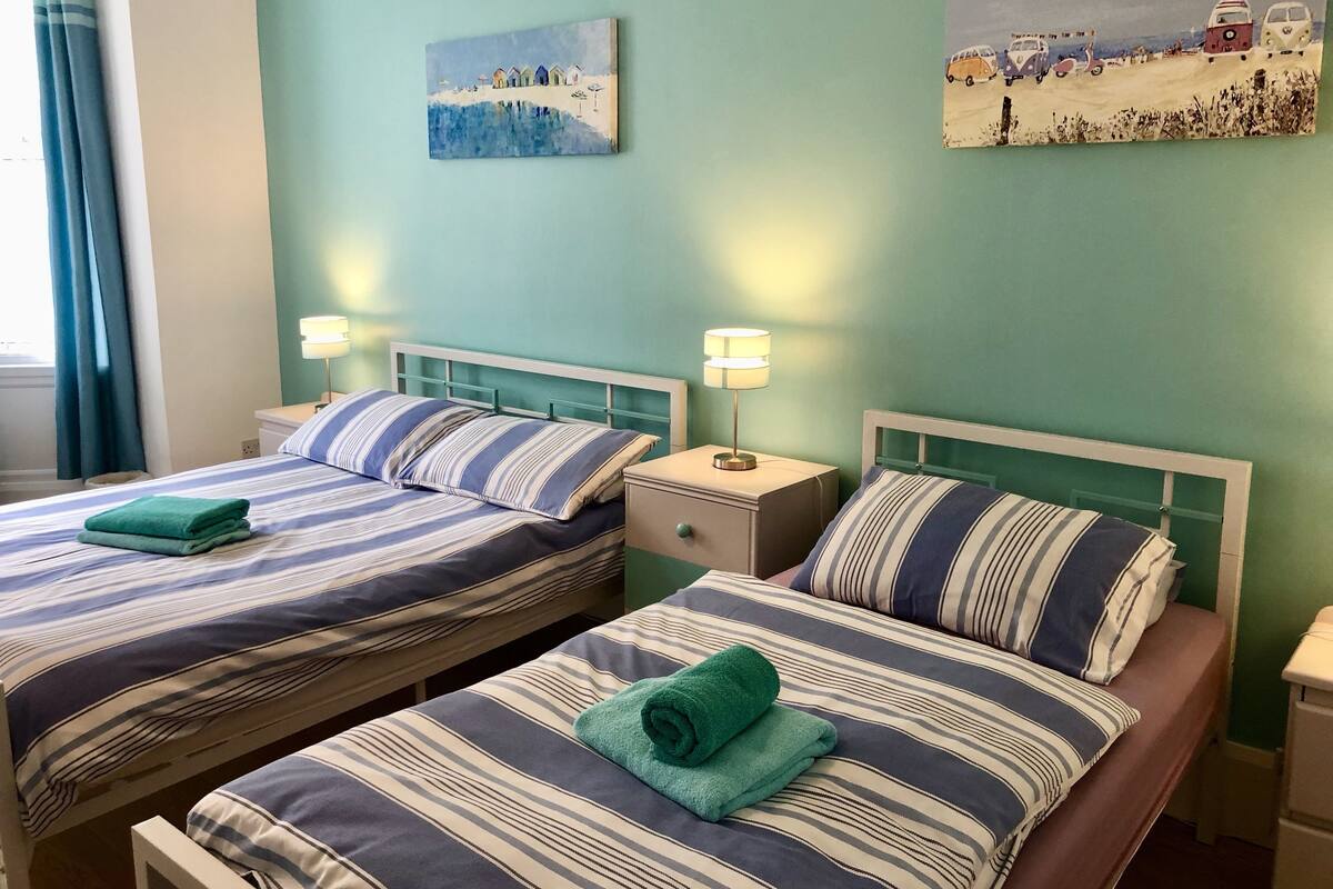 1 bedroom, iron/ironing board, free WiFi