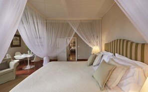 Habitación familiar, 2 habitaciones, vistas al jardín | Ropa de cama de alta calidad y cunas o camas infantiles gratuitas
