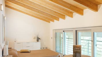 Superior Double Room | 1 bedroom, Frette Italian sheets, premium bedding