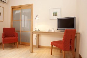 Apartment, 2 Schlafzimmer | Zimmerausstattung