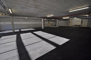 Aparcamiento sin asistencia gratuito