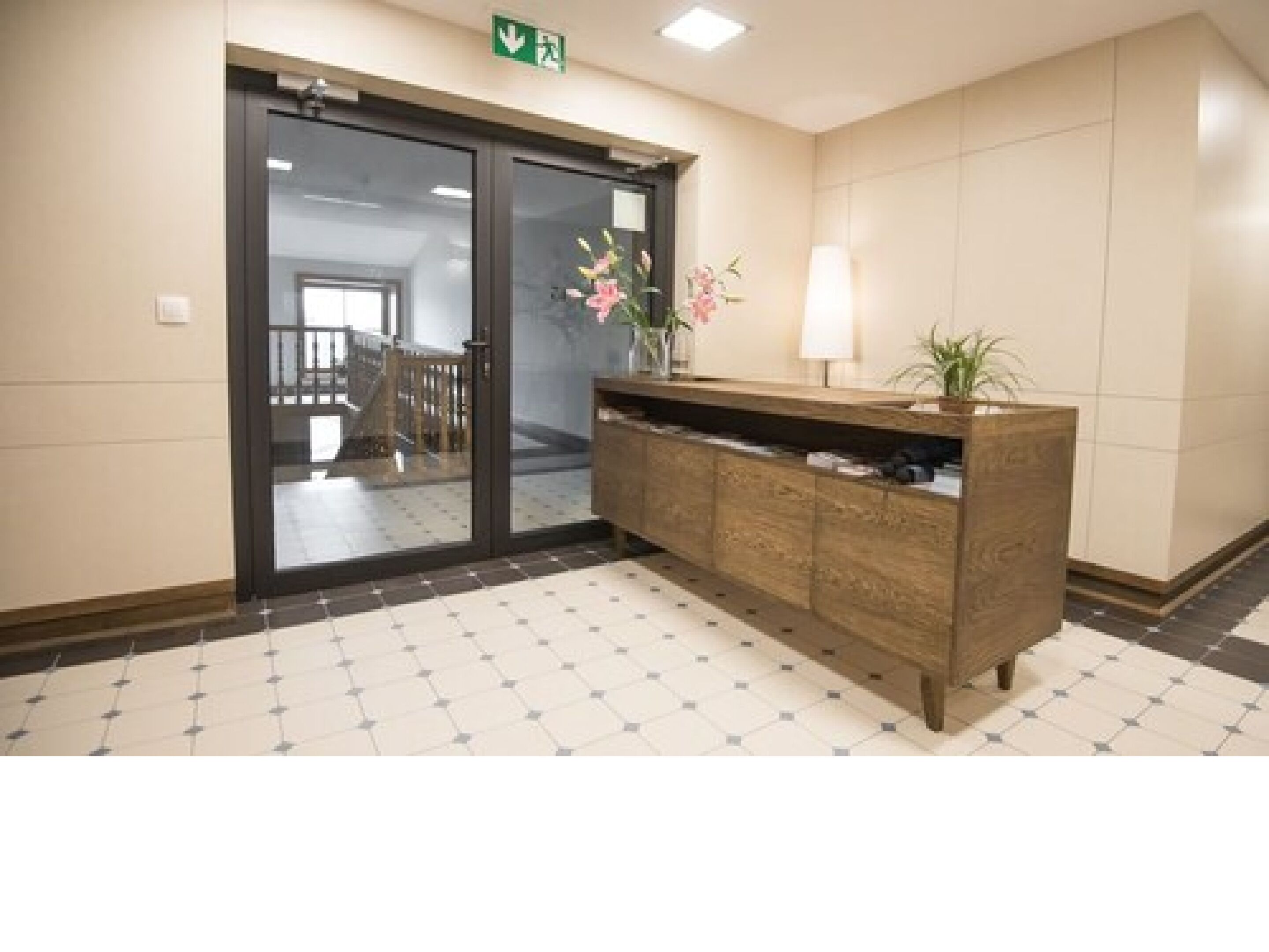 内部エントランス