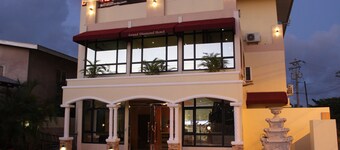 Grand Diamond Hotel Suites Trinidad