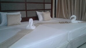 Room - Hotreef Hotel (Dar es Salaam)
