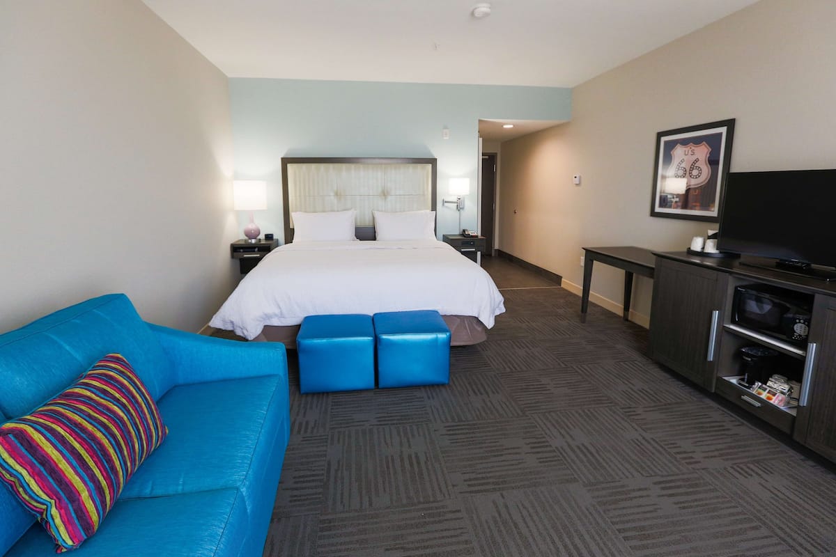 Hypo-allergenic bedding, in-room safe, free cots/infant beds, free WiFi