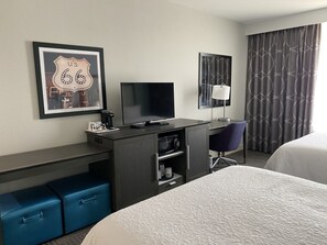 Hypo-allergenic bedding, in-room safe, free cots/infant beds, free WiFi - Hampton Inn El Reno (El Reno)
