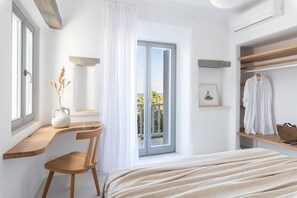 Villa, 4 habitaciones, vistas al mar, frente a la playa | 1 dormitorio, sistema de insonorización, tabla de planchar con plancha
