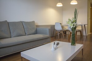 Televisión de pantalla plana