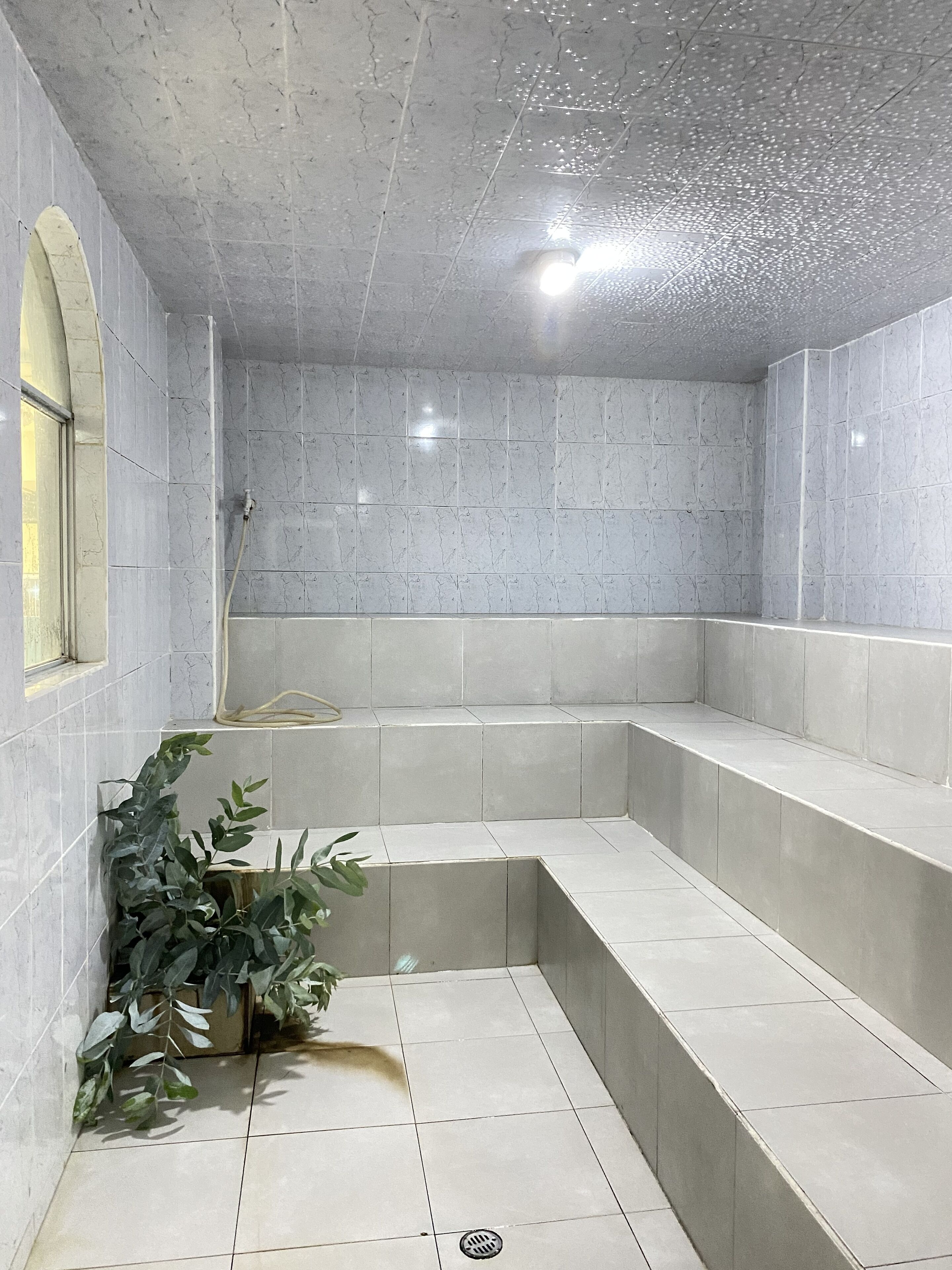 Turkish bath, 1 treatment room