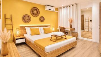 Grand Apartment, Private Bathroom | 1 bedroom, Egyptian cotton sheets, premium bedding, memory foam beds