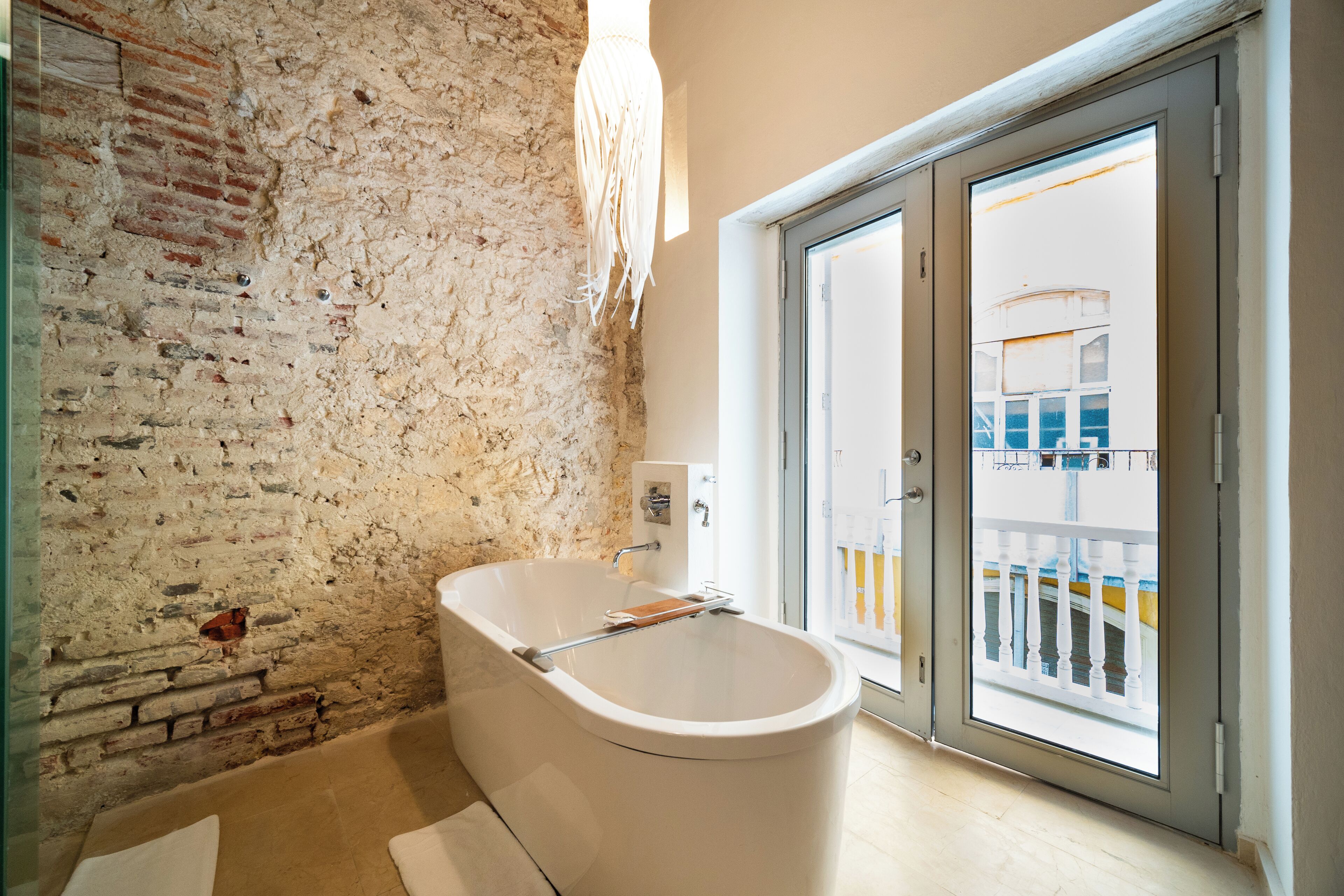 suite, 1 bedroom | bathroom | free toiletries, hair dryer, bathrobes, towels