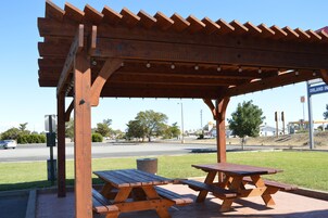 BBQ/picnic area