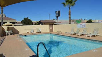 Outdoor pool, pool loungers