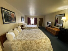 Desk, iron/ironing board, free WiFi, bed sheets