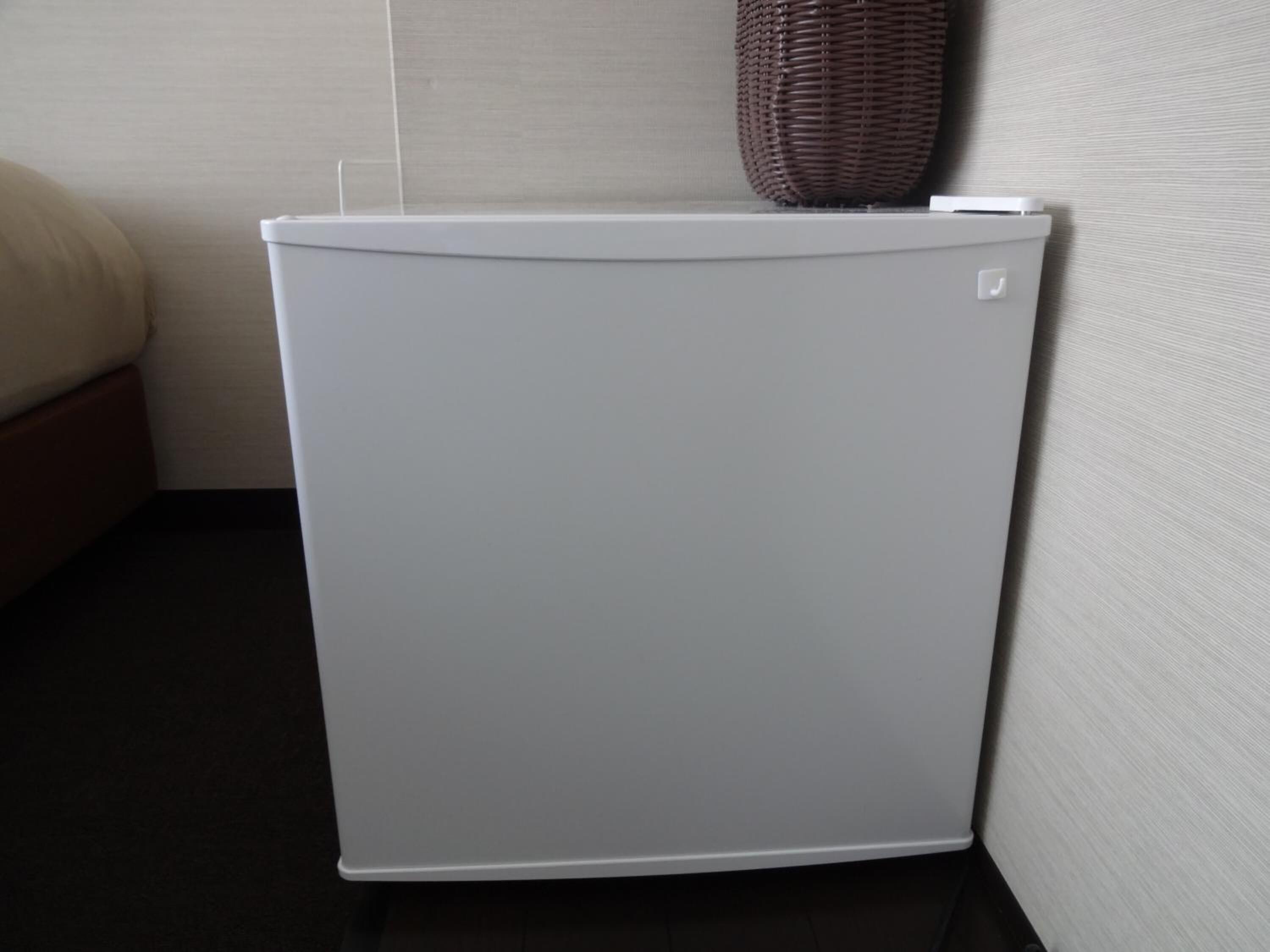 down duvets, blackout curtains, free wifi