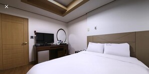 Standard Room | Free WiFi - Sketch Motel (Gangneung)