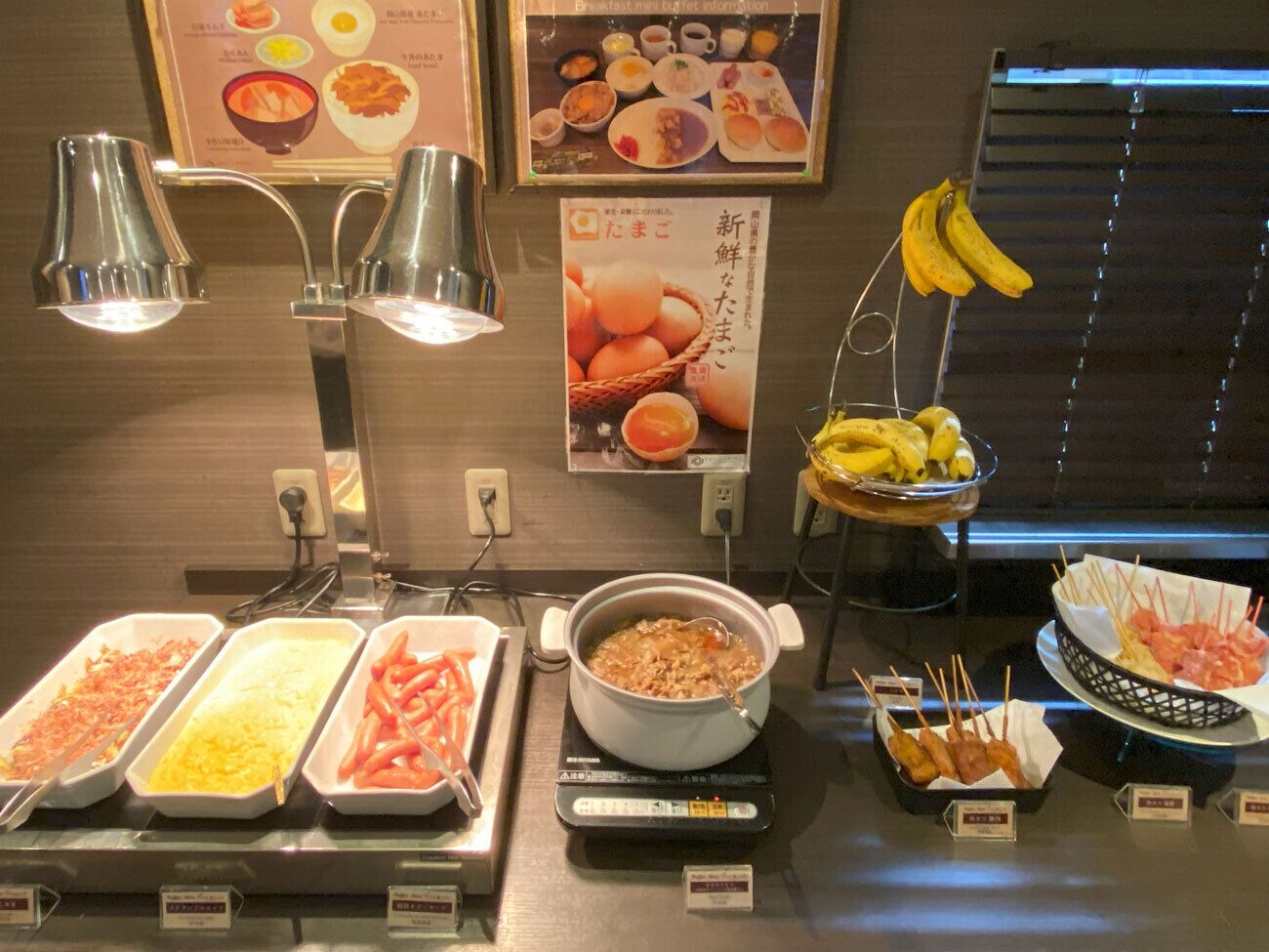 매일 뷔페 아침 식사 유료