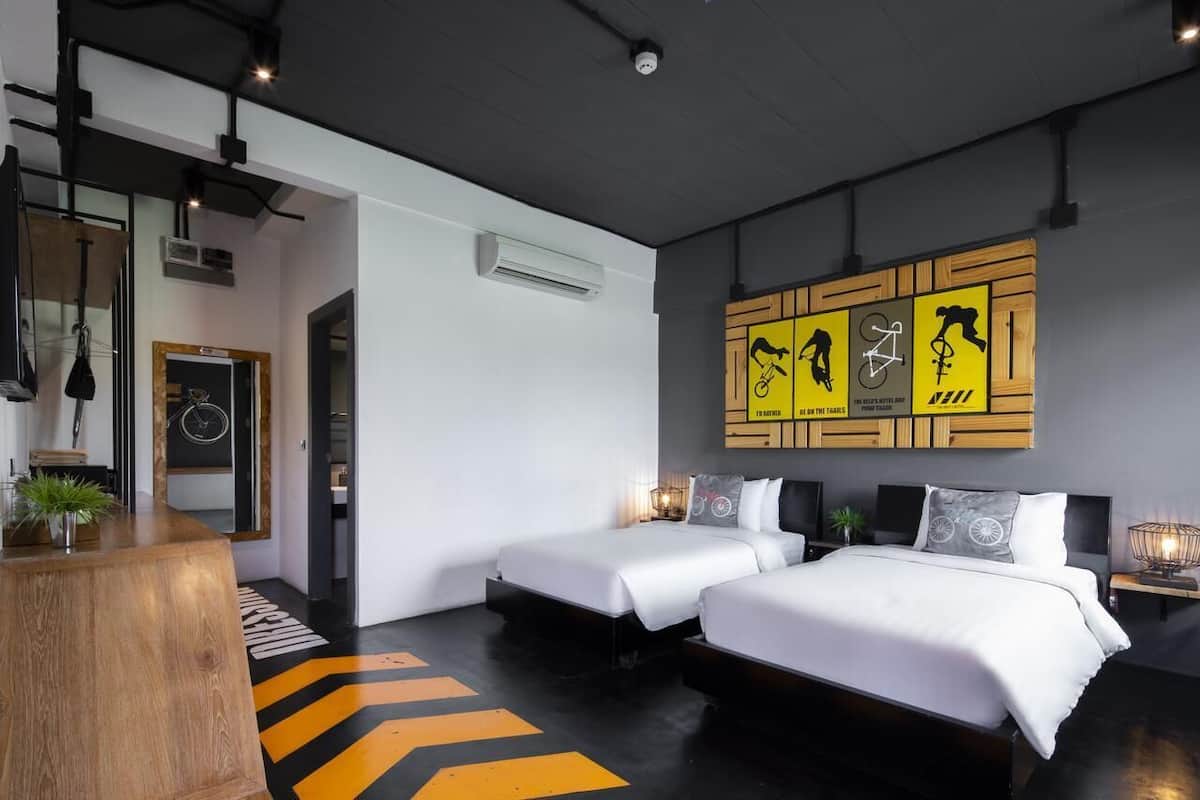 Habitación estándar con 2 camas individuales | Sábanas de algodón egipcio, ropa de cama de alta calidad, caja fuerte