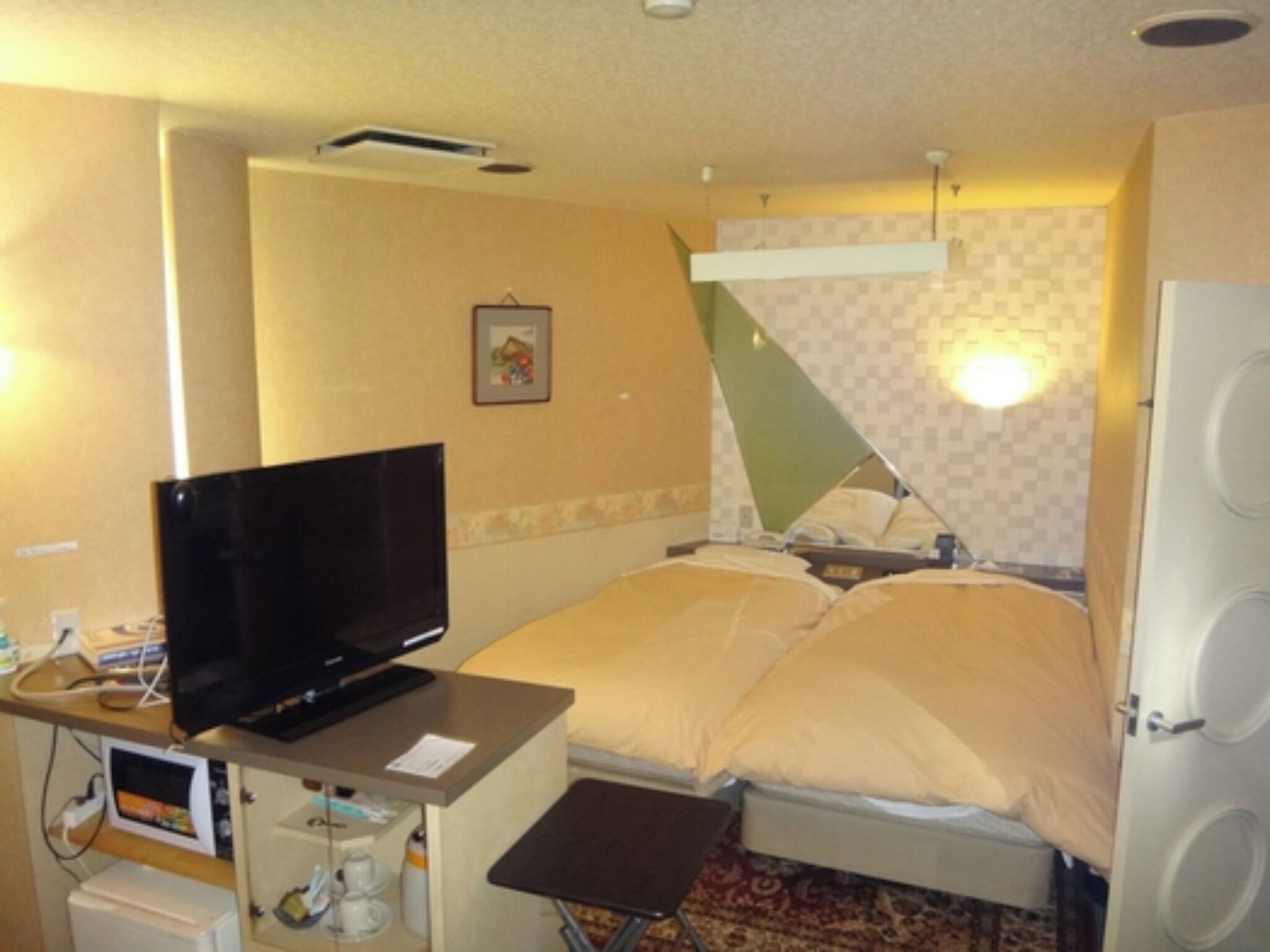 Bureau, chambres insonorisées, Wi-Fi gratuit, draps fournis