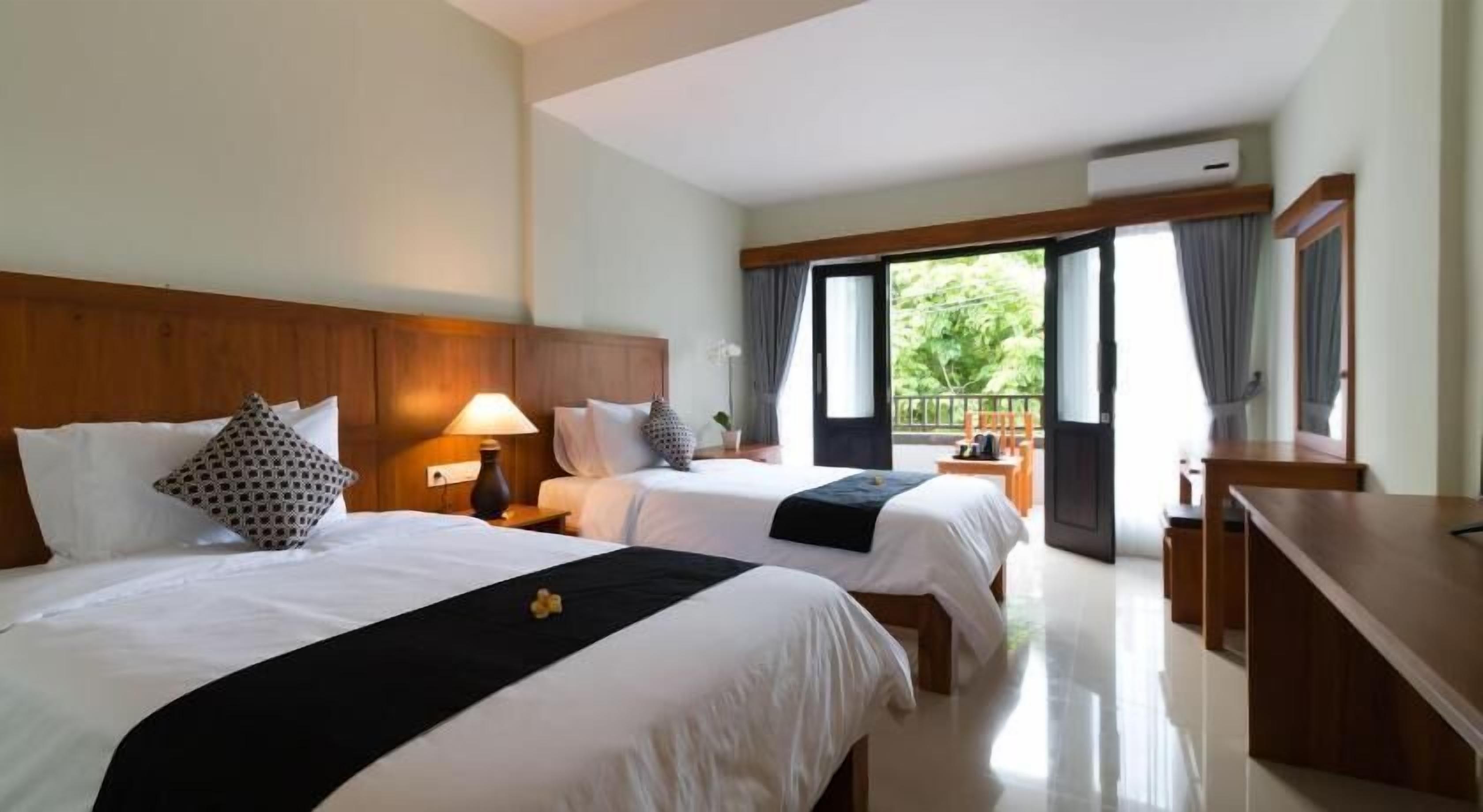 In-room safe, individually furnished, desk, free WiFi