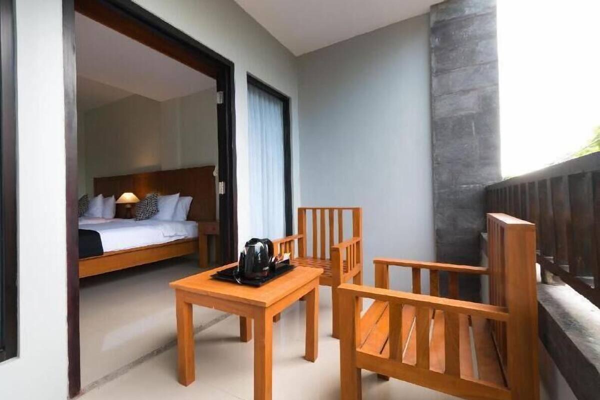 In-room safe, individually furnished, desk, free WiFi