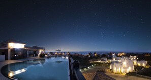 View from property - Libentia Hotel & Pool Villa (Jeju City)