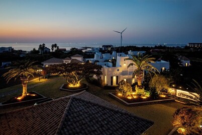 Libentia Hotel & Pool Villa