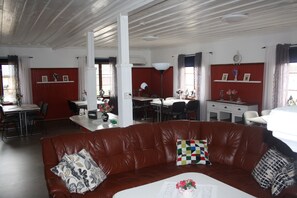 منطقة تناول الإفطار