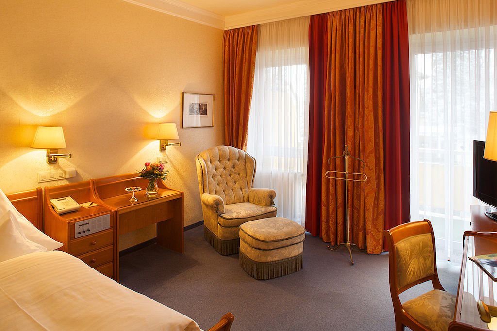 comfort single room, balcony | 1 bedroom, premium bedding, down duvets, minibar