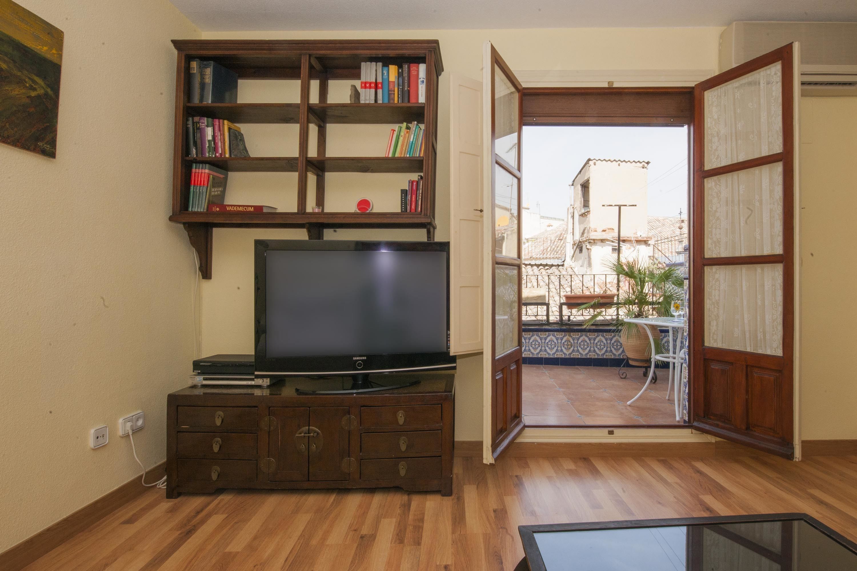 Apartment, 2 Bedrooms, Terrace | Room amenity