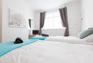 1 bedroom, iron/ironing board, free WiFi - Hopewell House (Leeds)