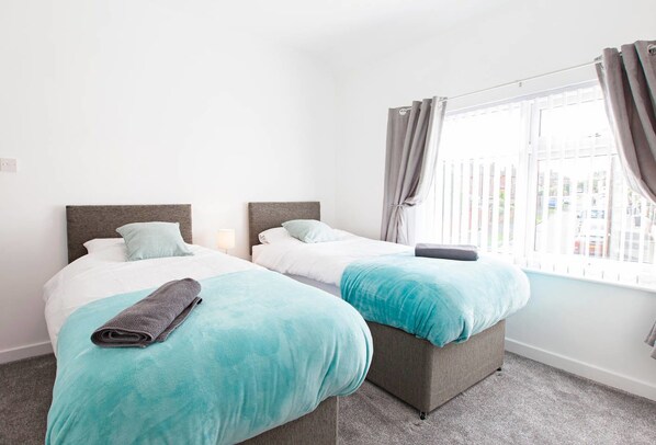1 bedroom, iron/ironing board, free WiFi