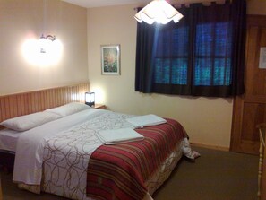 In-room safe, desk, free cots/infant beds, free WiFi