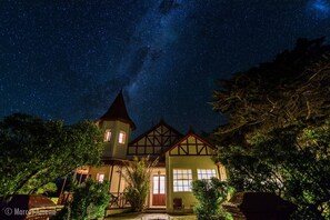 Front of property – evening/night