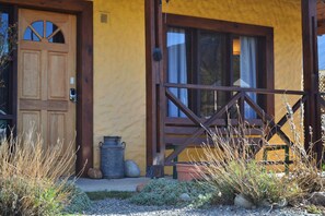 Front of property - Lago Viedma B&B (El Chalten)