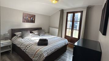 Studio có thiết kế đặc sắc, phòng tắm riêng, quang cảnh vườn (L'Esprit)