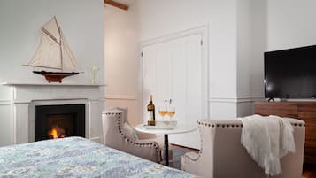 Iron/ironing board, free cots/infant beds, free WiFi, bed sheets