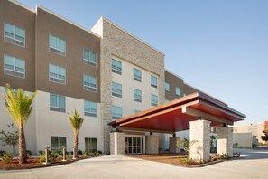 Exterior - Holiday Inn Express & Suites McAllen - Medical Center Area by IHG (McAllen)