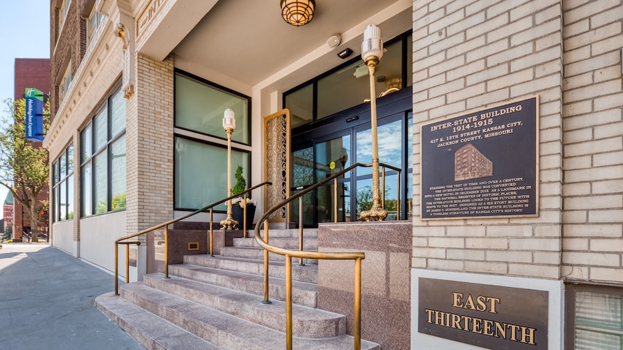 Holiday Inn Express Kansas City Downtown by IHG