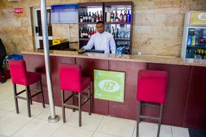 Bar (on property) - Hotel Bel Ami (Lagos)